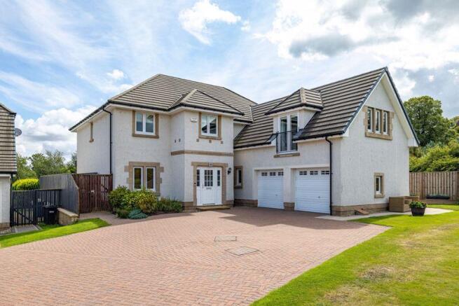 16 Allanbank Gardens, Lauder