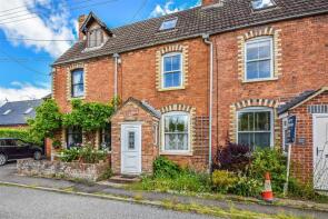 Sunnyside Cottage, Corner House To Primrose Cottage, Purton, Berkeley GL13 9HP