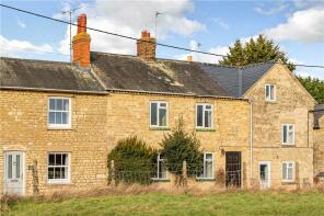 37, Lower Street, Pury End NN12 7NS