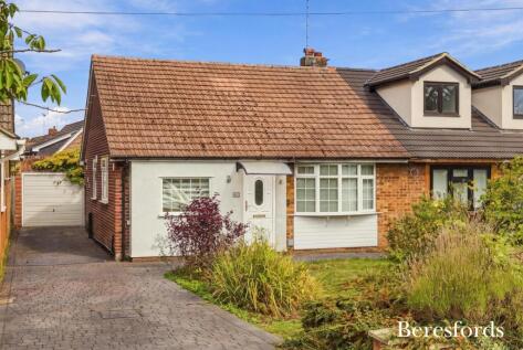 Woodland Avenue, Hutton, CM13