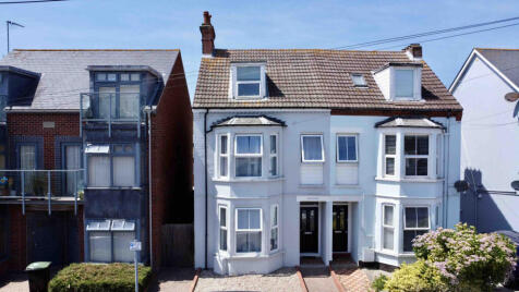 Highfield Road, Felixstowe, IP11