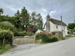 Peonies, Road From Hele Cross To The Grove Inn, Umberleigh EX37 9SS
