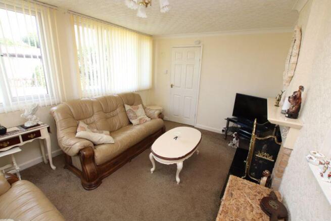 Lounge photo 2