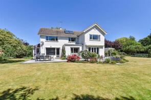 6 Birches, Brookside Close, Chichester PO20 1PY