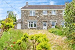 1, Rose Cottages, East Road, Truro TR3 7BD