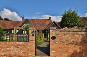 The Old Forge, Village Road, Amersham HP7 0QY