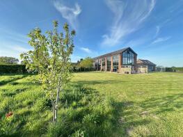 1, Lower Farm Barns, Whitchurch Road, Whitchurch SY13 4AT