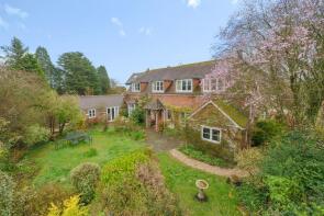 Coach House, Bepton Road, Midhurst GU29 0HZ
