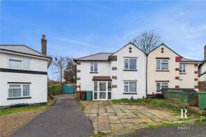 12, Greenway, Wallington SM6 8DQ
