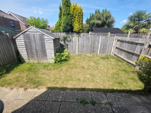 Westerly Facing Gdn