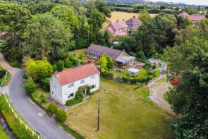 Lynfield, Mill Hill, Brough HU15 2DG