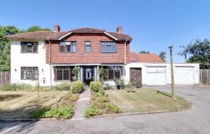 Rose Cottage, Ingatestone Road, Blackmore CM4 0RS