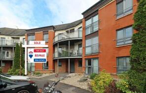 2/1, 2, Kaims Terrace, Kirkton, Livingston EH54 7EX