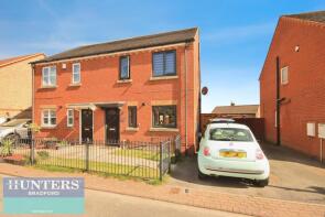 31, Dewfield Close, Bradford BD4 6BT
