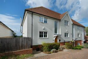 9, Church Hill School Mews, Church Hill, Faversham ME13 9JR