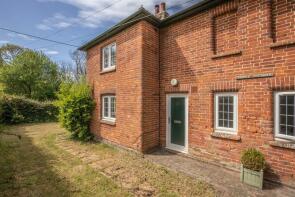 2, Coppice Cottages, Station Road, Berwick BN26 6TG