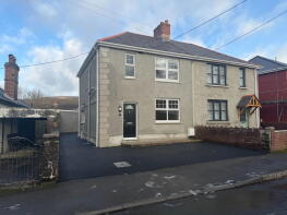 11, Hendre Road, Garnant, Ammanford SA18 2BL