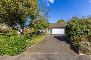 38, Birch Grove, Cobham KT11 2HR