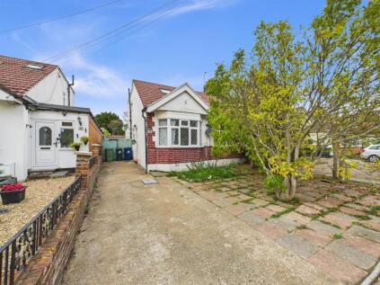 Islip Gardens, Northolt