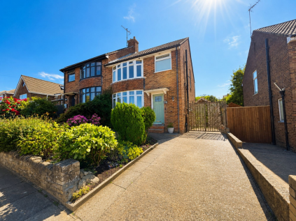 Hillary Crescent, Luton, LU1