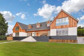 White Gates, The Bank, Lutterworth LE17 6PF