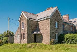 8, The Village, B3254 Between Polvean Cross And St Cubys Church, Duloe PL14 4SX