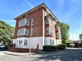 26, Davenham Court, Liverpool L15 8GD
