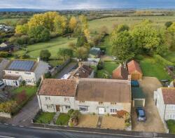 Berry Farmhouse, Somerton Road, Long Load, Langport TA10 9JX