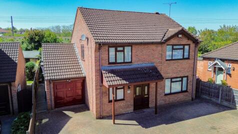 North Parade, Grantham, NG31