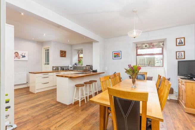 Dining Kitchen