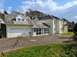 7, Caradog Court, Ferryside SA17 5RR