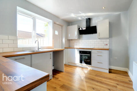 Whitecliffe Crescent, Leeds