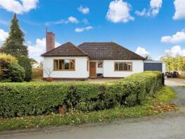 Glenvista, Junction South Of The Grove To Melverley Junction, Oswestry SY10 8PE