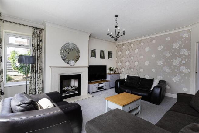 Bramleys Estate Agents - Woodhouse Lane - Brighous