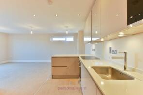 12, 97 101 Acer House, East Street, Epsom KT17 1EA