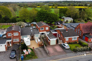 Sanderlings, Drayton Lane, Drayton Bassett, Tamworth B78 3TX