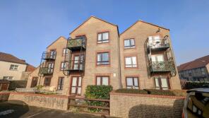 16, Manor Gardens House, Manor Road, Fishponds, Bristol BS16 2EN