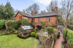 Bank Cottage, B4361 From Angora Wood Farm To Upper Court, Leominster HR6 0DY