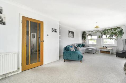 Victoria Court, Victoria Road, Shoreham, BN43