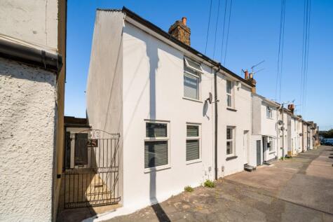 Lower Range Road, Gravesend, Kent, DA12
