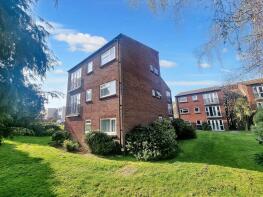 58, Devondale Court, Dawlish EX7 0PN
