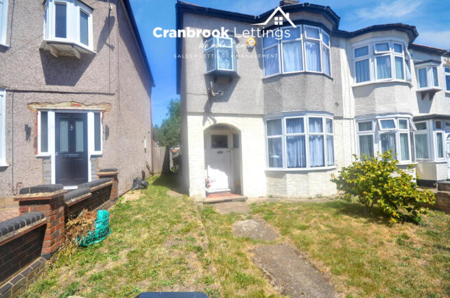 Three bedroom semi-detached house for sale Hamilt