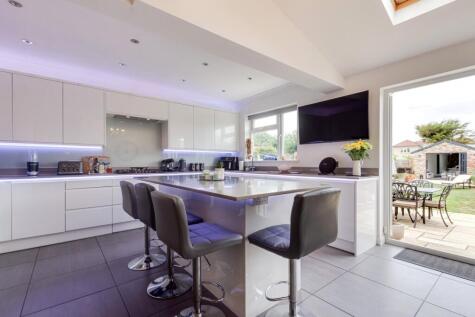 Cedar Avenue, Sidcup, DA15