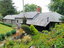 Rhosporfeydd, U2072 From Junction With Side Road To Junction With U2071, Llangadfan, Welshpool SY21 0PS