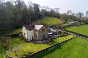 Bush House, Well Cottage Junction To New Road, Farlow, Kidderminster DY14 0RQ