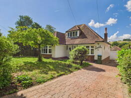Crowhurst, Cross Lane, Findon BN14 0UB