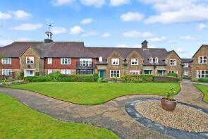 17, Bluecoat Pond, Horsham RH13 0NW