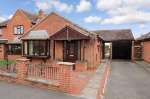 16, Headland Way, Bourne PE10 0UW