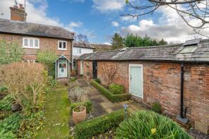 22, Stocks Road, Aldbury, Tring HP23 5RU
