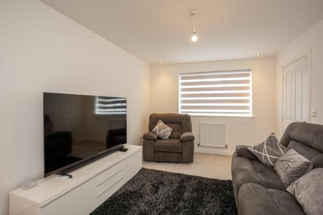 Final-11 - 3 bedroom detached (house) at Parkins
